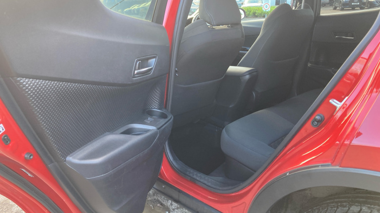 Toyota C-HR 1.8 Hybrid Design 5dr CVT Hybrid Hatchback